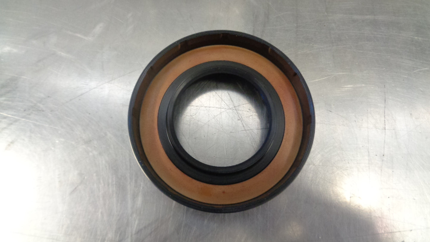 Toyota Genuine Diff Pinion Seal Suits Prado Hilux Landcruiser New Part