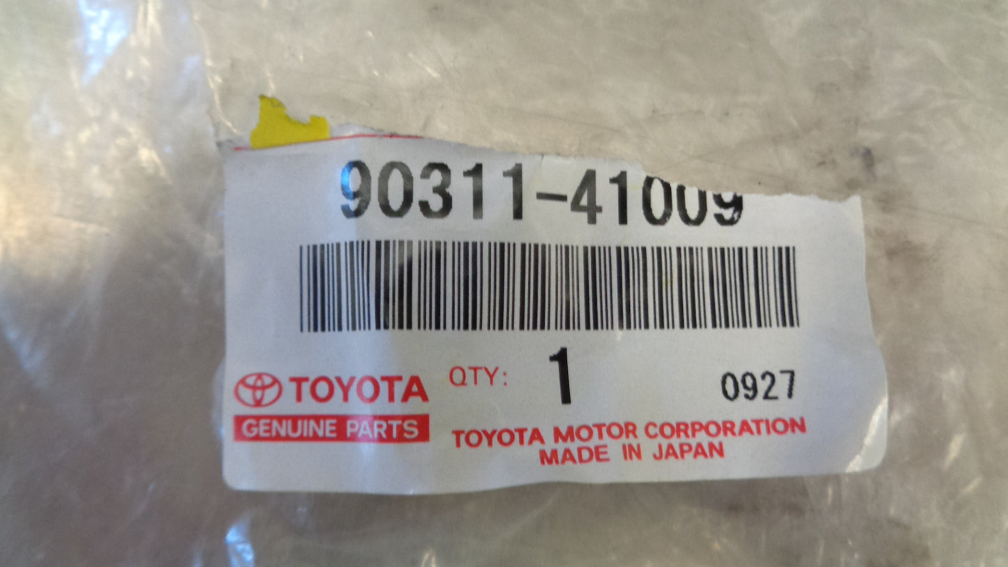Toyota Genuine Diff Pinion Seal Suits Prado Hilux Landcruiser New Part