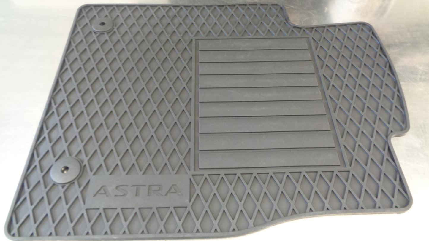 Holden Astra Hatch J Genuine Rubber Floor Mat Set New Part