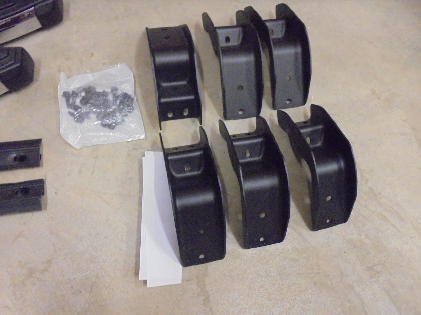 Nissan R52 Series 2-3 Genuine Pathfinder Side Step Kit New Part