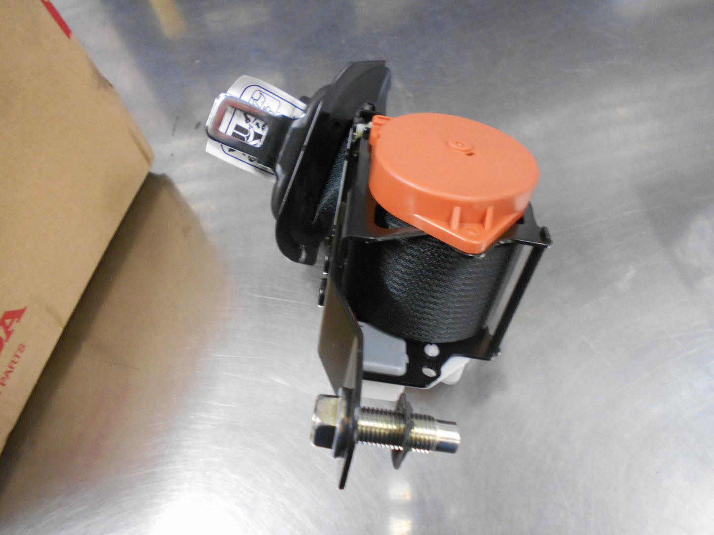 Honda HR-V Genuine Outer Centre Seat Belt Assembly New Part