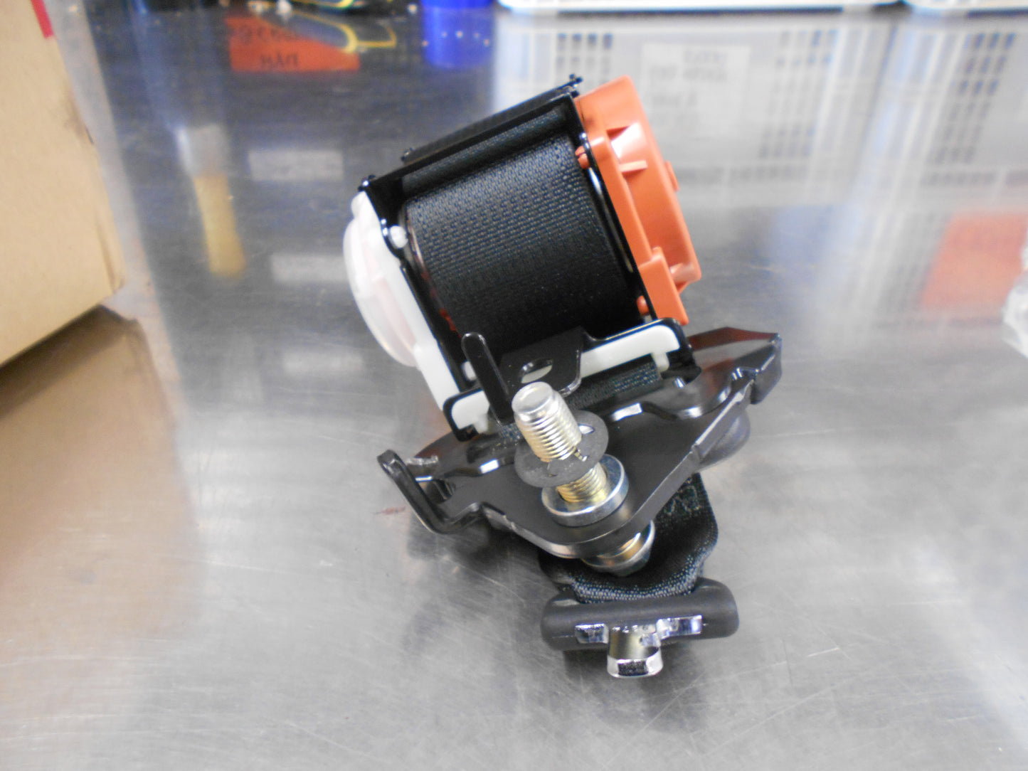 Honda HR-V Genuine Outer Centre Seat Belt Assembly New Part