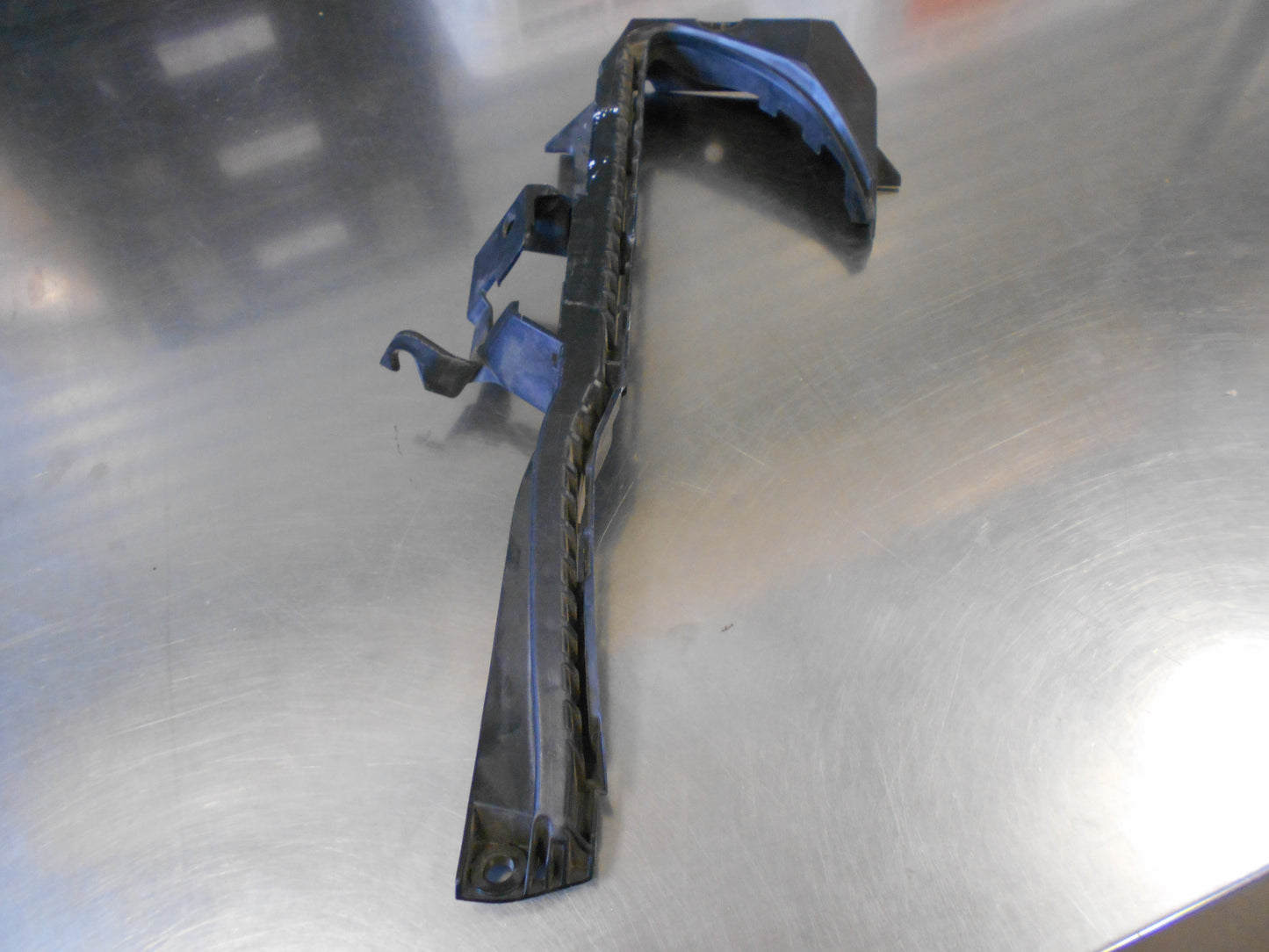 Subaru Outback Genuine Left Hand Front Headlight Bracket New Part