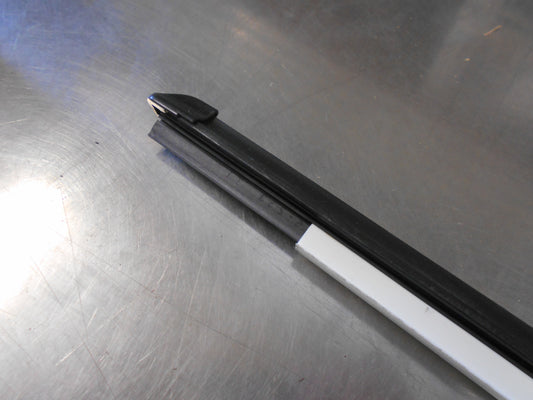 Nissan Various Models Genuine Wiper Blade New Part