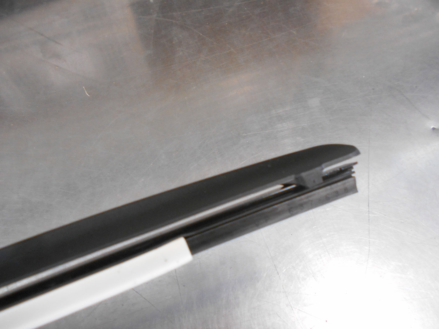 Nissan Various Models Genuine Wiper Blade New Part