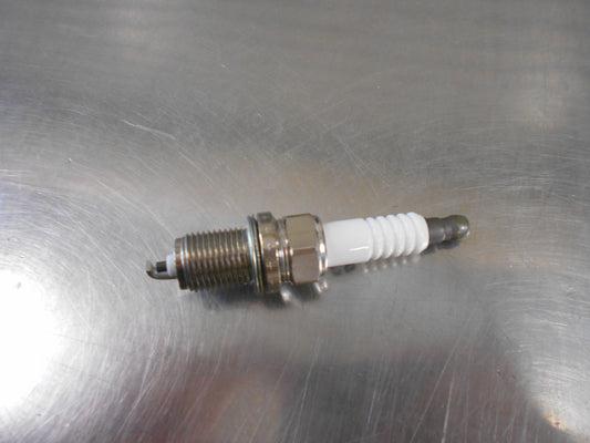 Volkswagen Golf/Honda Odyssey/Accord Motorcraft Spark Plugs New Part