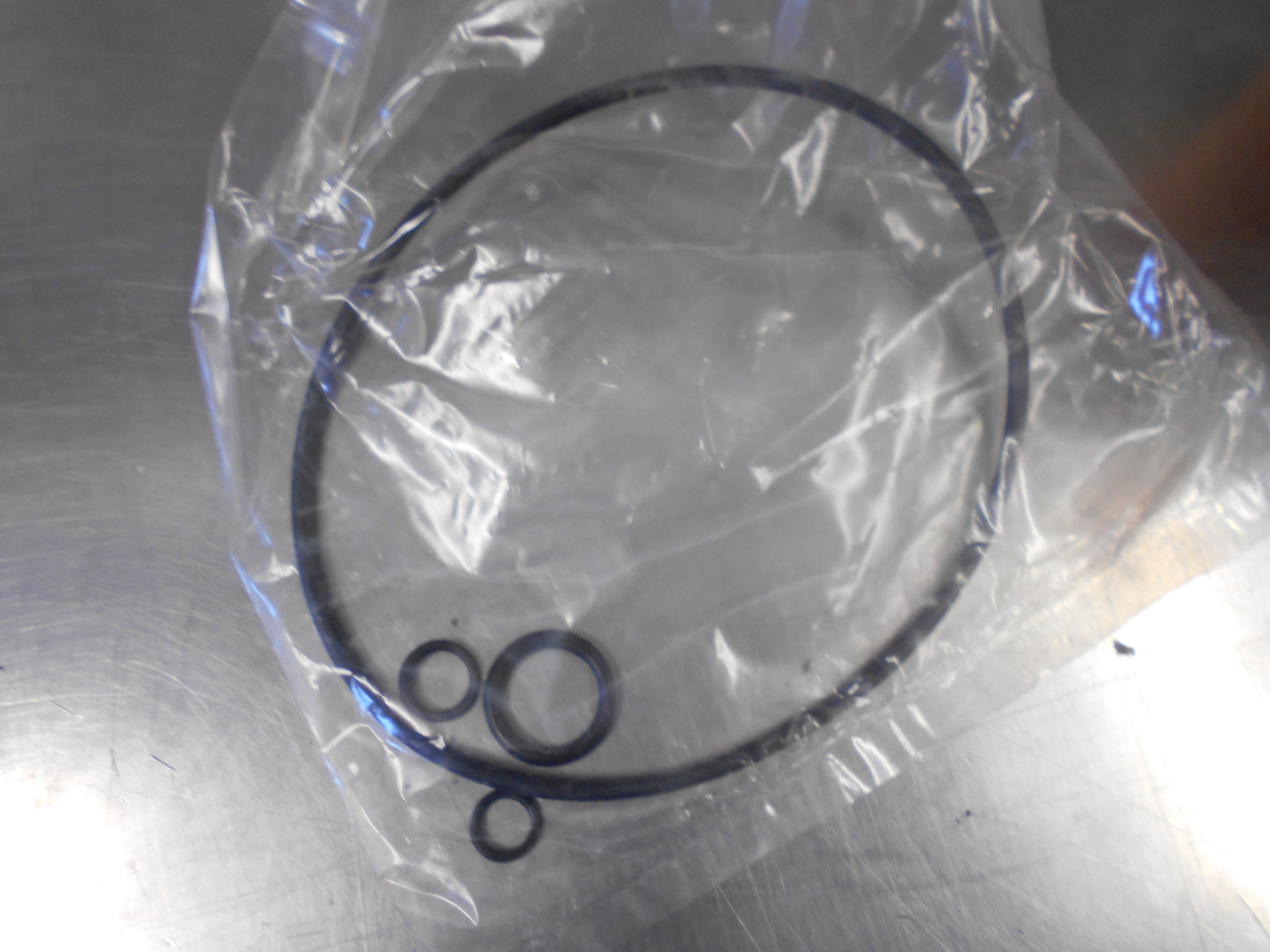 Fleetguard Oil Filter Suits Hino Various Light Trucks New Part