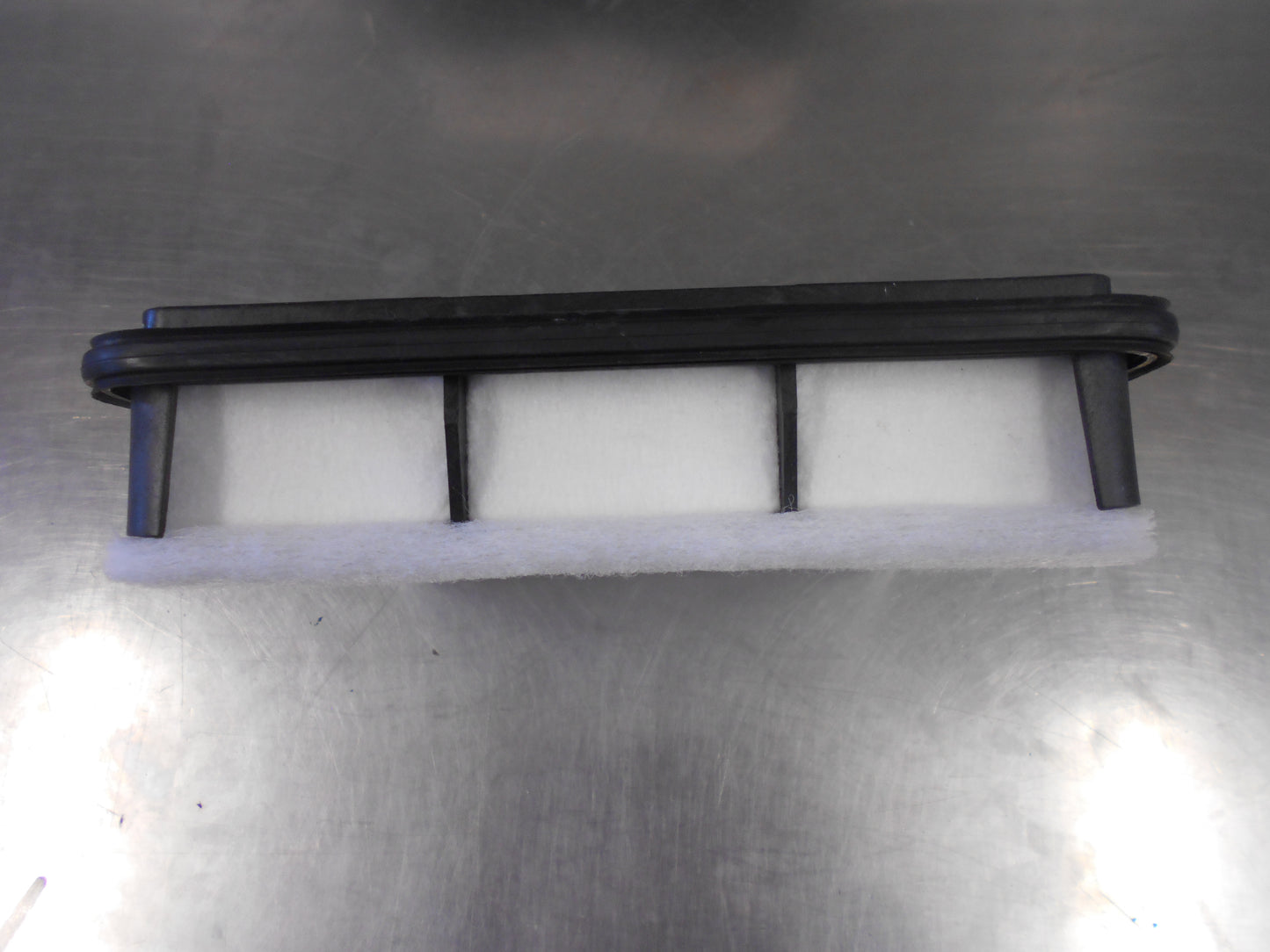 Sakura Air Filter Suits Holden / Mitsubishi Various Models New Part