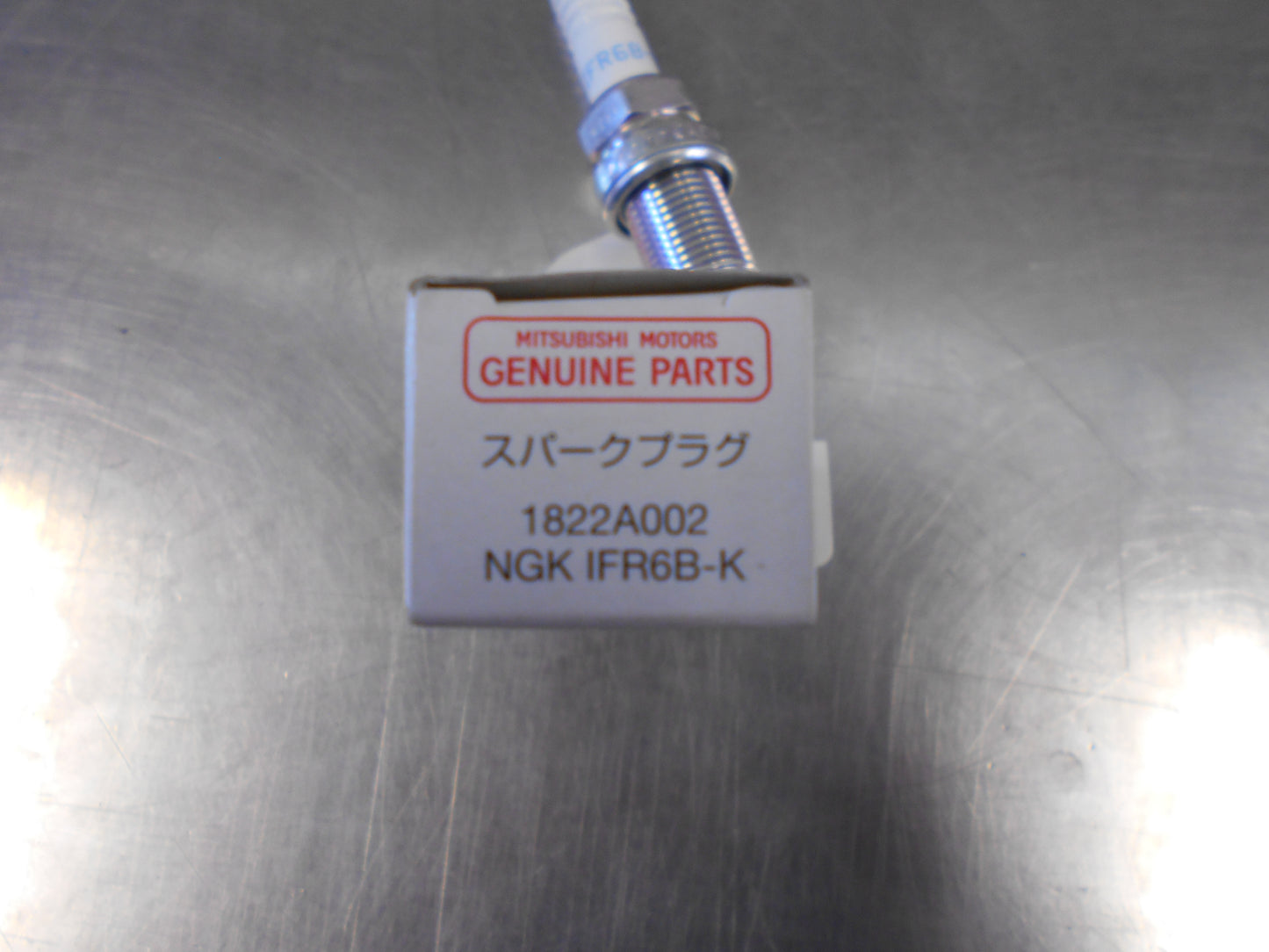 Mitsubishi Eclipse / Galant / 380 Genuine V6 Spark Plug Set New Part