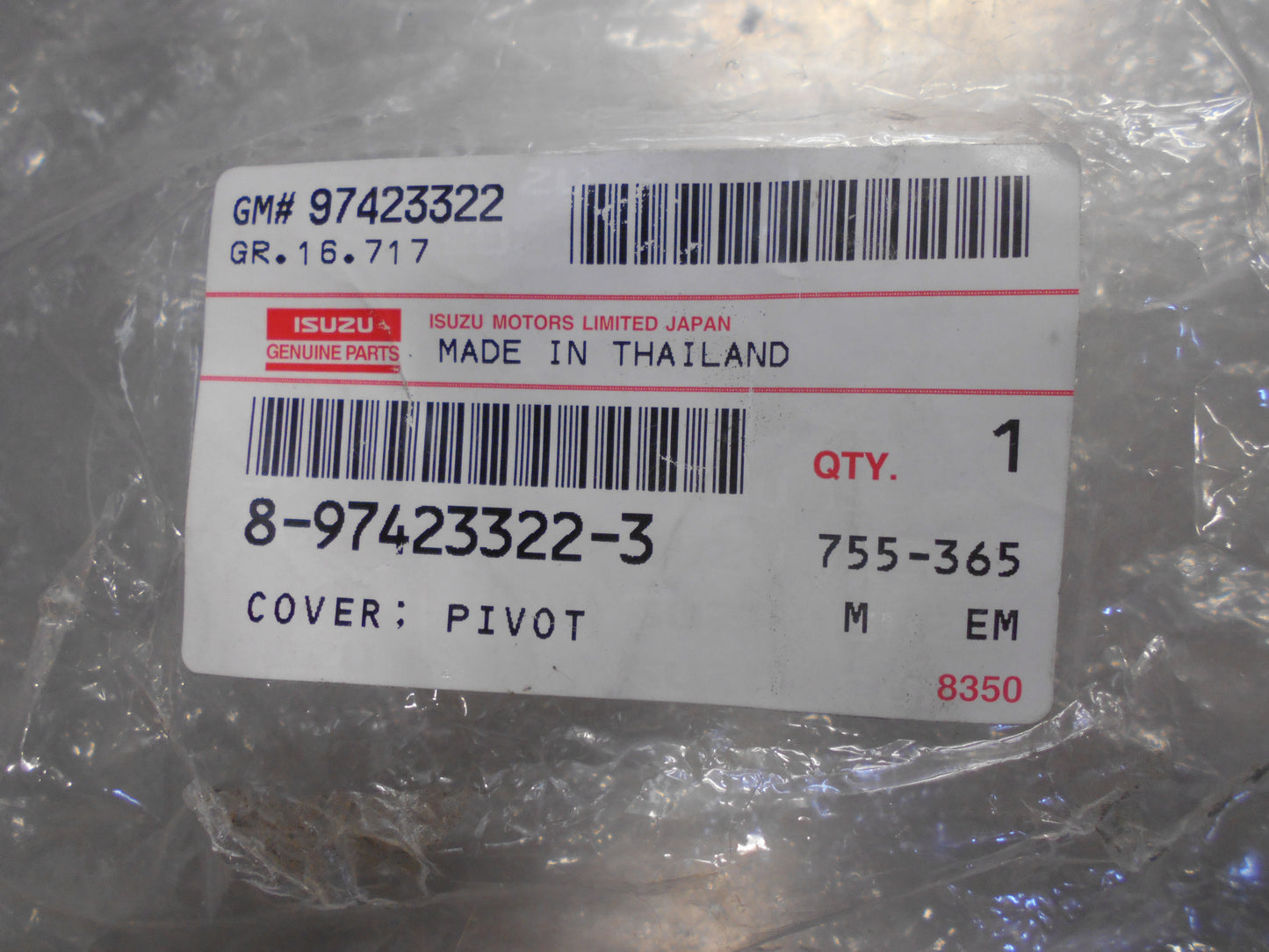 Isuzu D-Max Genuine Right Hand Pivot Cover New Part