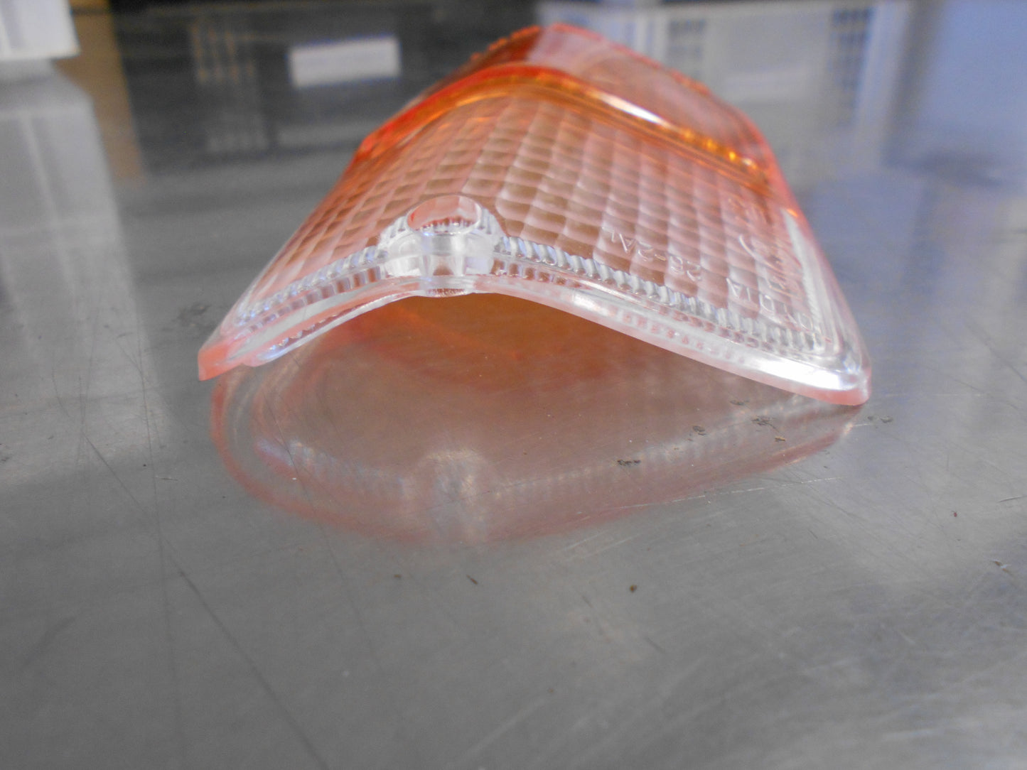 Toyota Hiace Genuine Front Left Hand Indicator Lens New Part