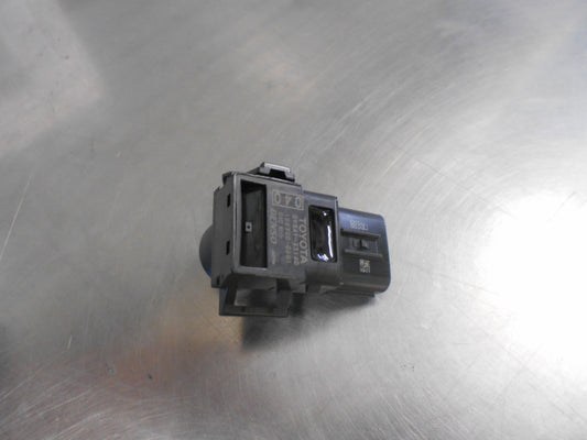 Toyota Various Models Genuine No.2 Ultrasonic Park Sensor New Part