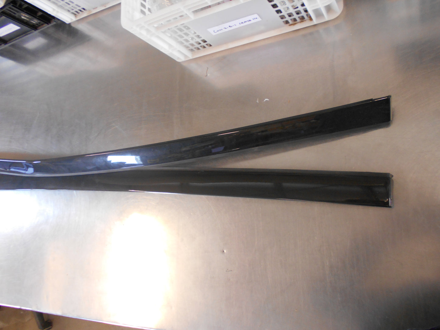 Land Rover Discovery Sport Genuine Roof Moulding Pair New Part