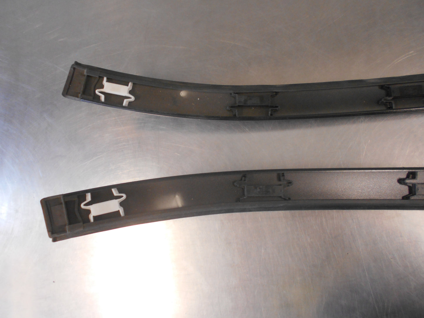 Land Rover Discovery Sport Genuine Roof Moulding Pair New Part