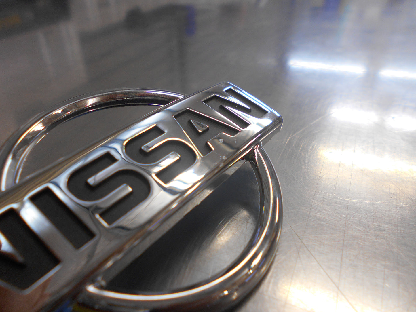 Nissan Unknown Models Genuine Nissan Badge Damaged New Part
