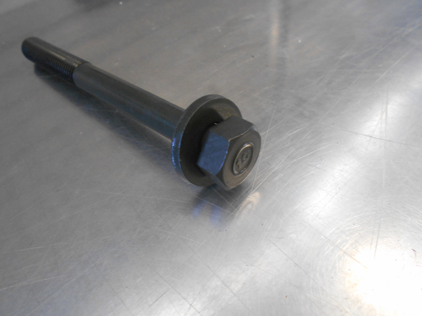 Isuzu NPR Light Truck Genuine 4JJ1 Cylinder Head Bolt New Part