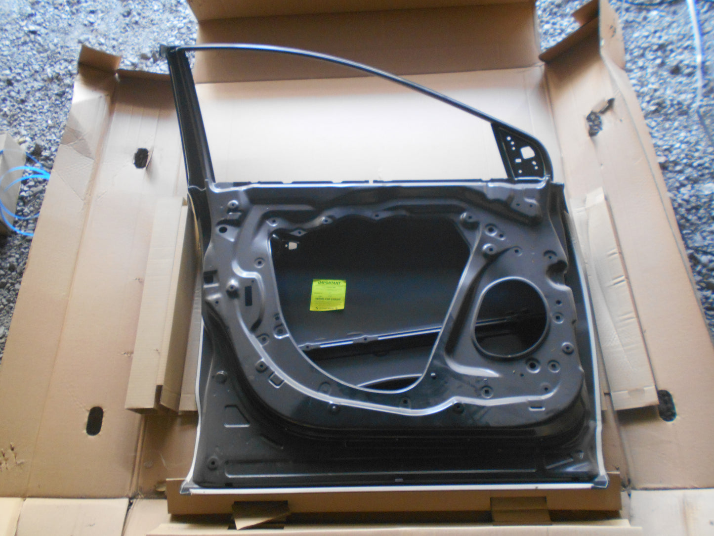Mazda CX-9 Genuine Front Left Hand Door Shell New Part