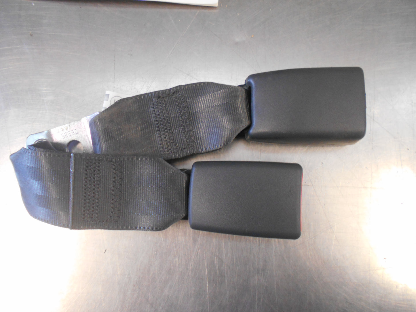 Toyota Corolla Genuine Rear Seat Belt Centre Buckle Pair New Part