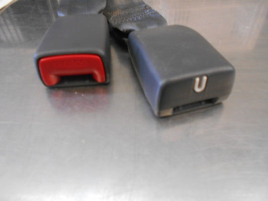 Toyota Corolla Genuine Rear Seat Belt Centre Buckle Pair New Part