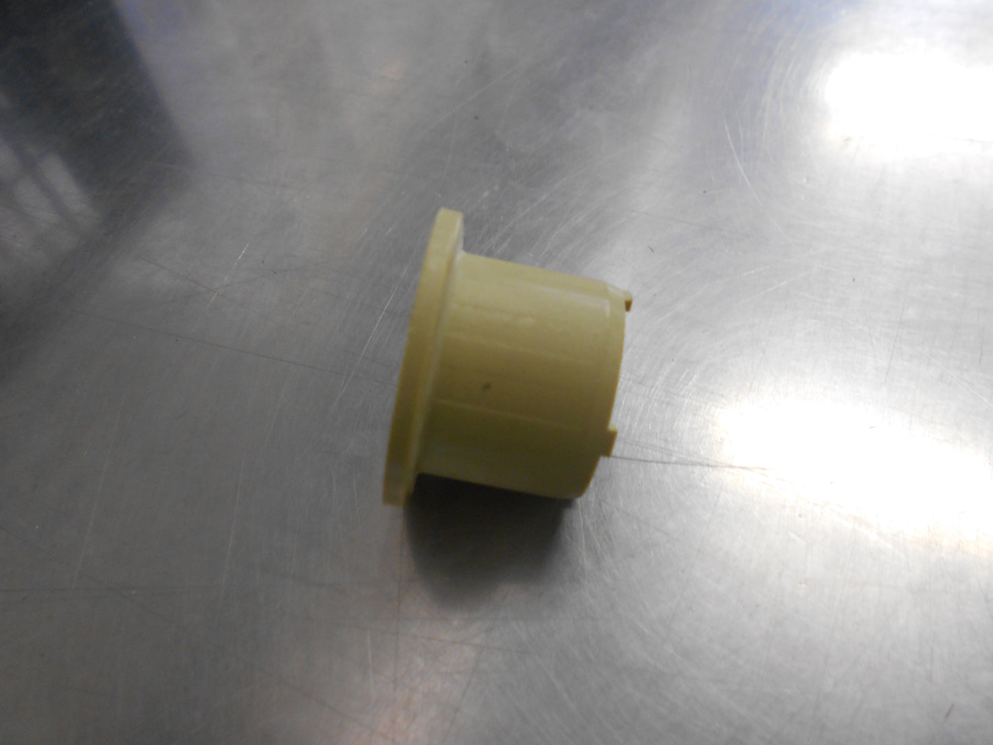 Toyota Hilux / 4Runner Genuine Steering Idler Arm Bush New Part