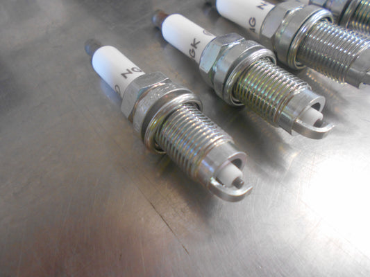 Volkswagen Various Models Genuine Spark Plug Set New Part