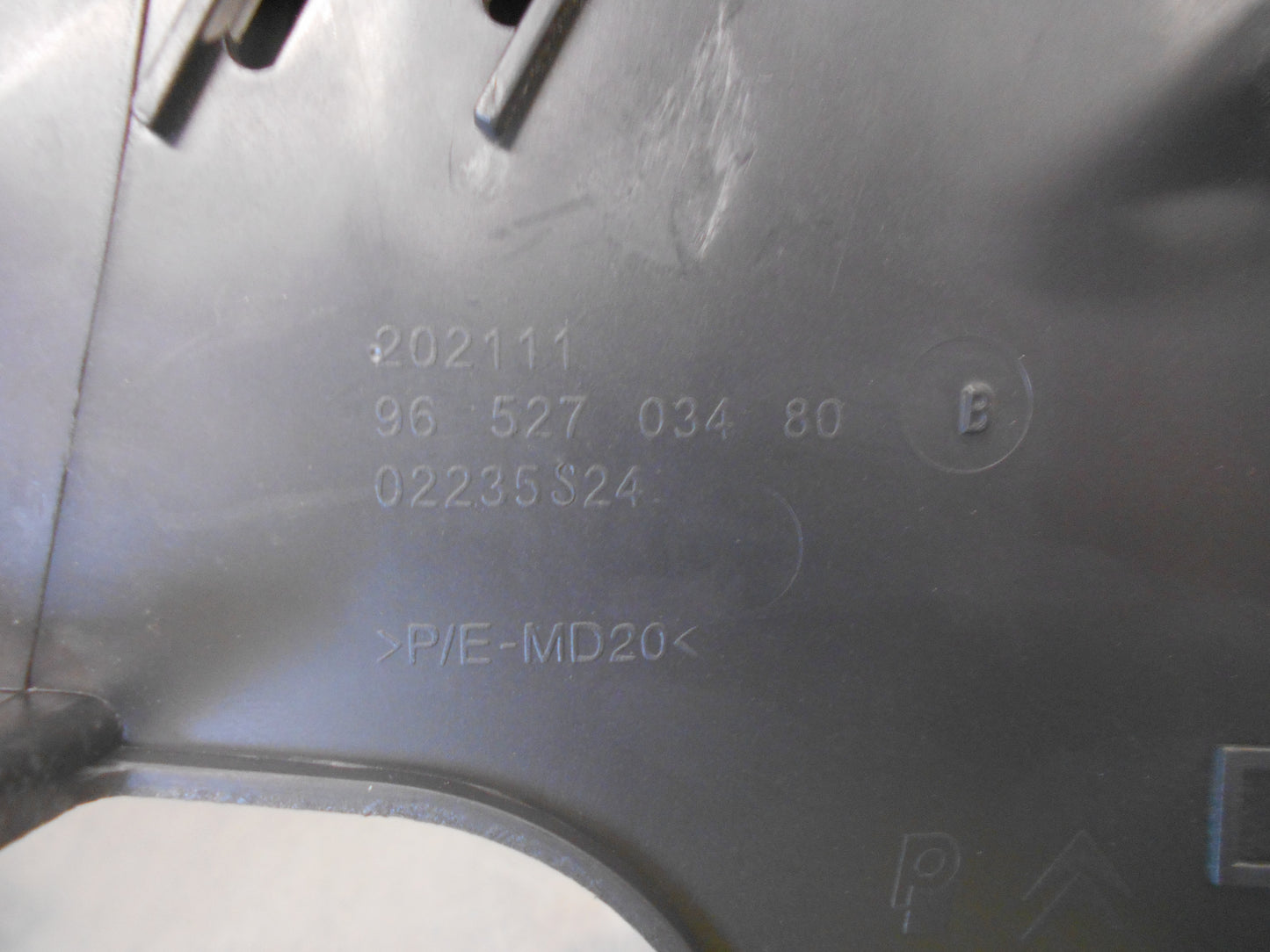 Citroen C4 Genuine Right Hand Rear Bumper Support Bracket New Part