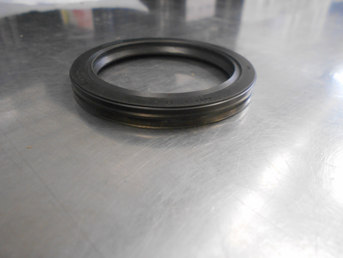 Nissan Various Models Genuine Automatic Transmission Oil Seal New Part