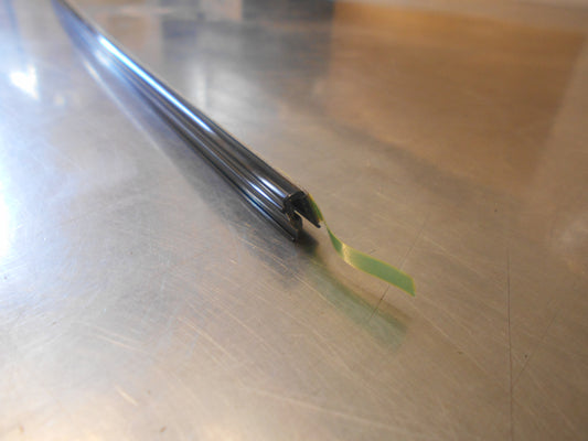 Nissan / Infiniti Various Models Genuine Windshield Fastener Mould New Part