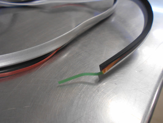 Nissan Navara Genuine Left Hand Rear Flare Seal New Part