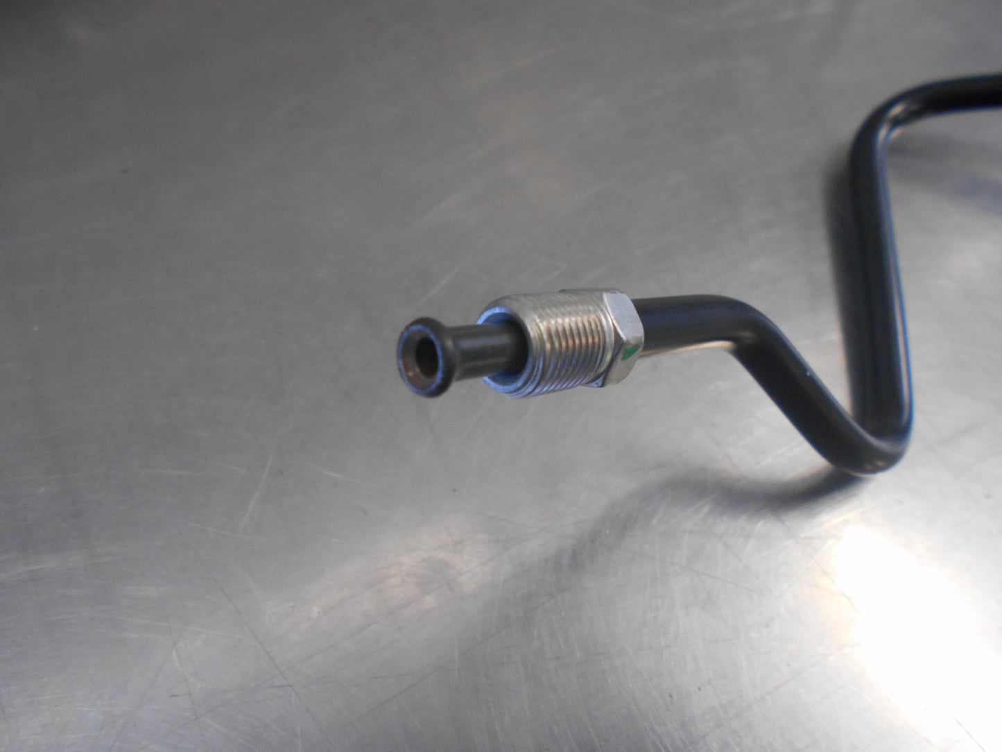 Nissan D40M Navara Genuine Front Left Hand Brake Tube New Part
