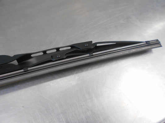Holden Barina Genuine Left Hand Windscreen Wiper Blade New Part