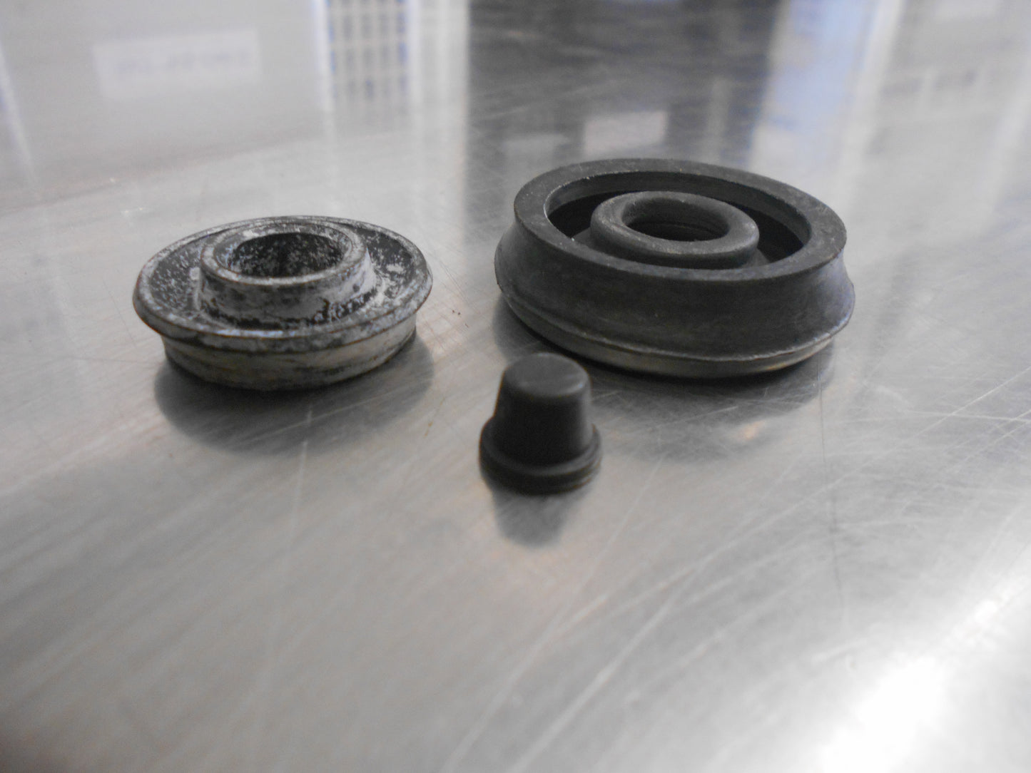 Toyota Landcruiser Genuine Wheel Brake Cylinder Repair Kit New Part
