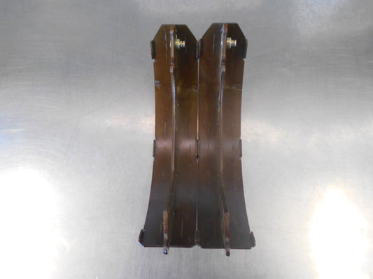 Nissan Y60 / Y61 Patrol Genuine Rear Brake Shoe Pair New Part