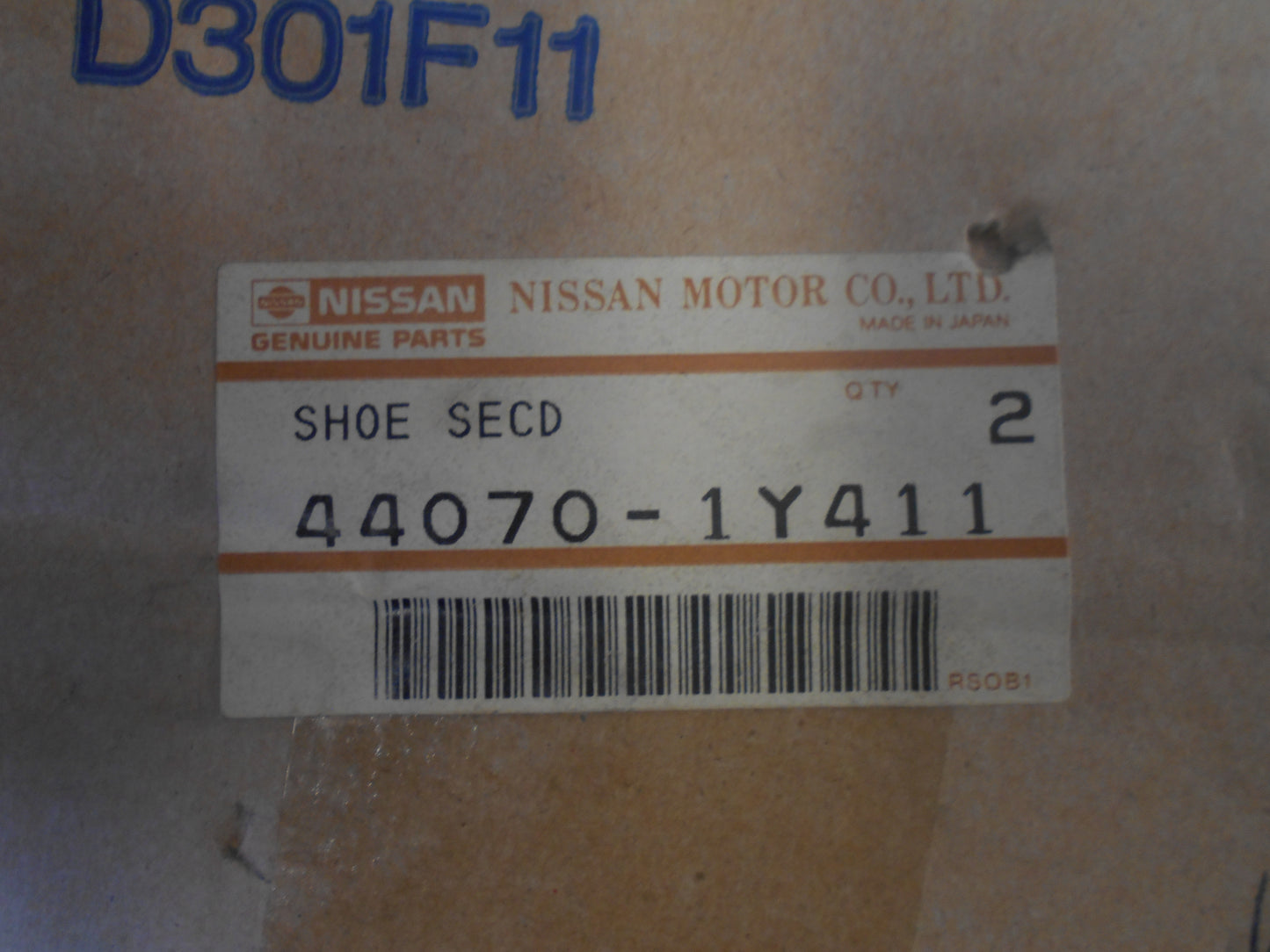 Nissan Y60 / Y61 Patrol Genuine Rear Brake Shoe Pair New Part