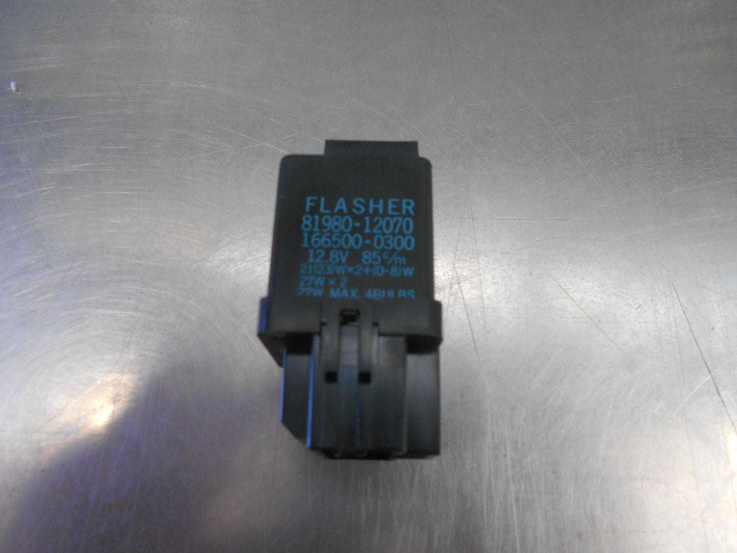 Toyota Hilux/Corolla/Supra/Landcruiser/Coaster Genuine Indicator Relay New Part