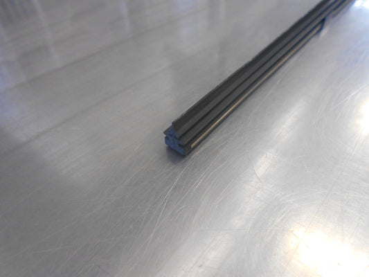 Nissan T30 X-Trail Genuine Right Hand Wiper Blade Refill New Part