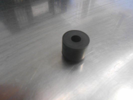 Toyota Landcruiser Genuine Rear Stabiliser Cushion New Part