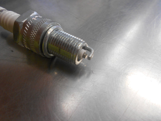 Holden Rodeo / Astra Genuine Spark Plug New Part