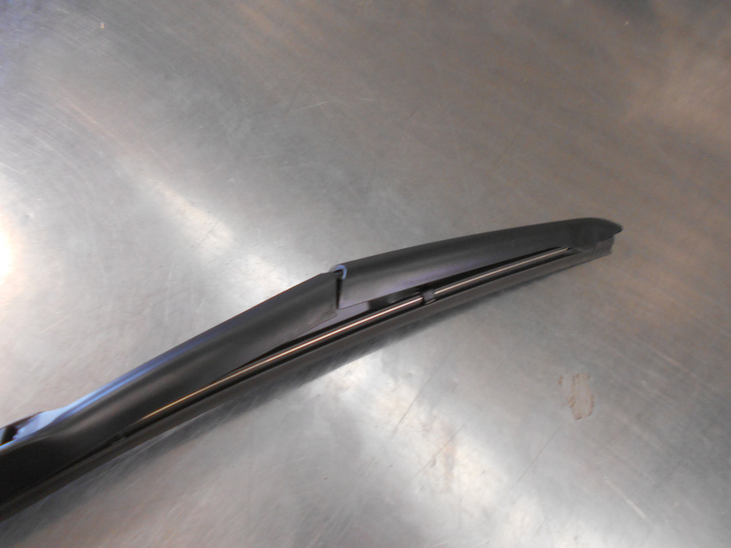 Suzuki Kizashi Genuine Front Wiper Blade New Part