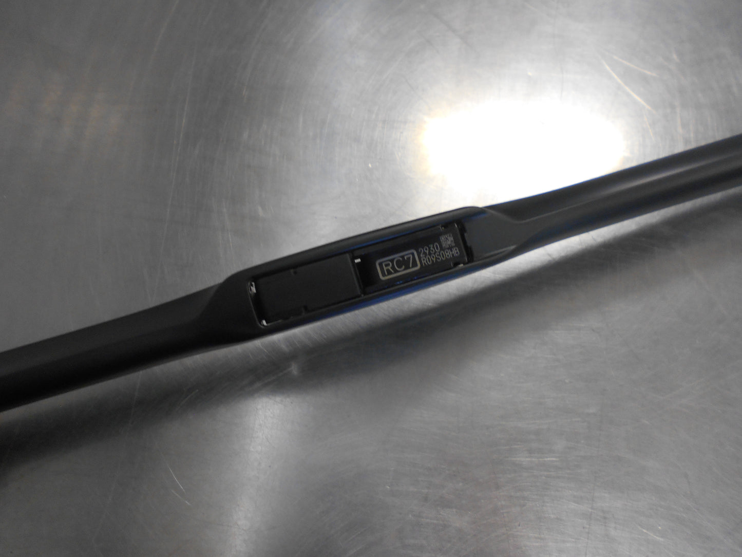 Suzuki Kizashi Genuine Front Wiper Blade New Part