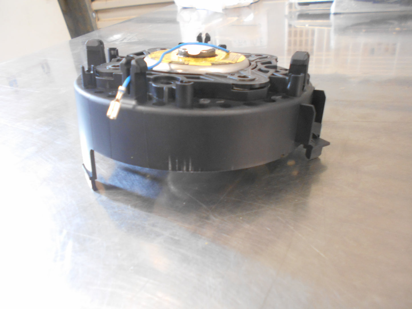 VW-Audi Genuine Air Inflator Module New Part