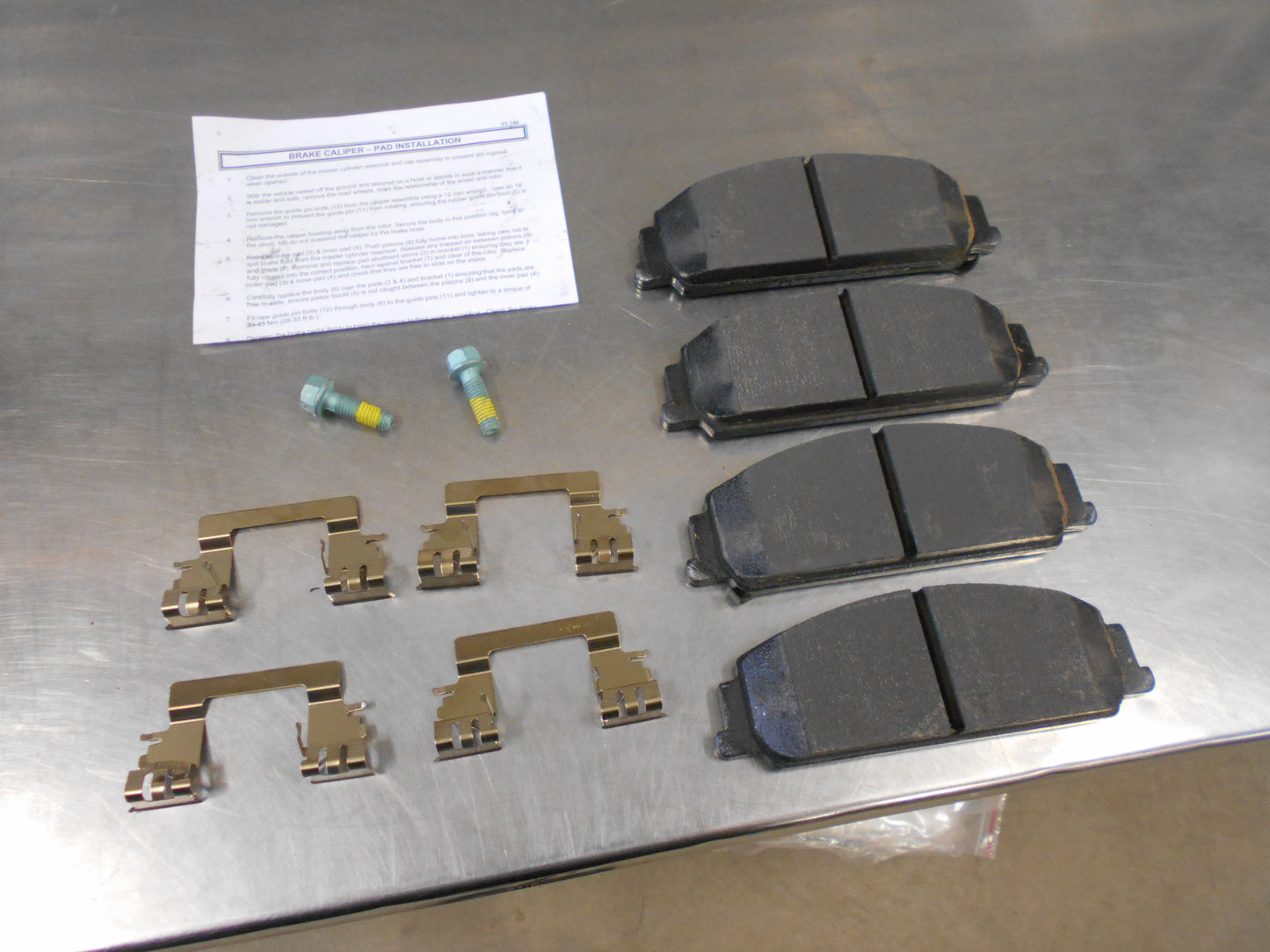 Holden VE VF Commodore Genuine Front Brake Pads New Part
