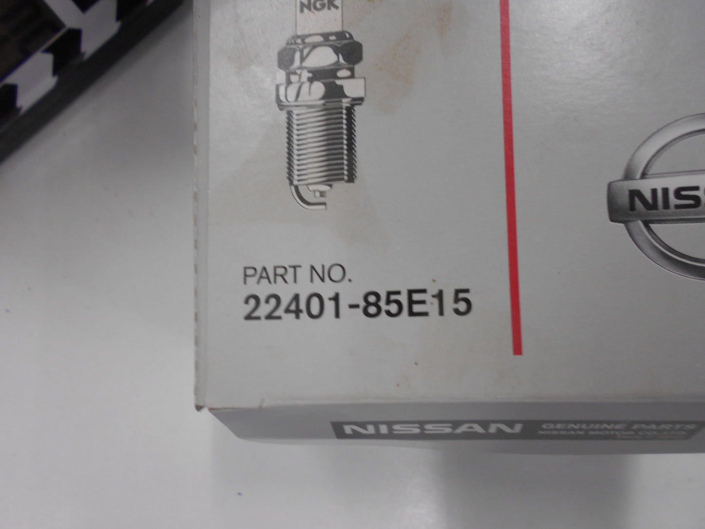 Nissan Maxima / Pathfinder Genuine Spark Plug New Part
