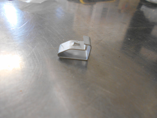 Buick/Cadillac/Chevrolet/GMC Sierra Genuine Retainer New Part