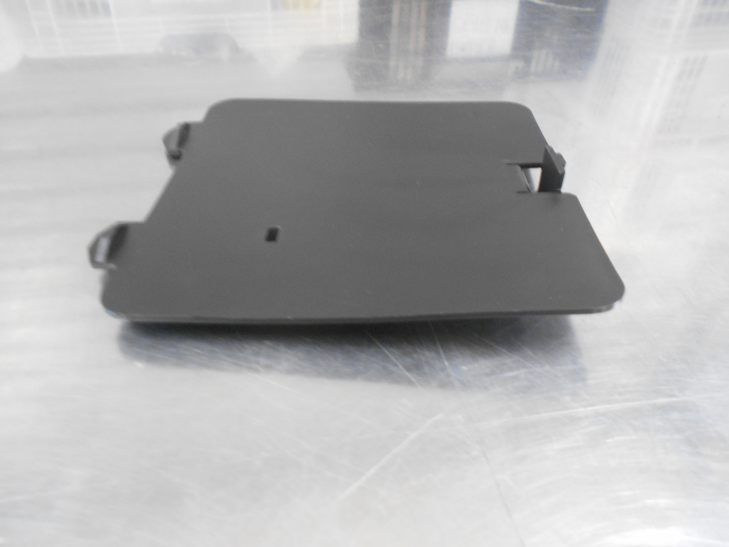 Holden Trailblazer Genuine Front Right Hand Guard Liner Trim Hole New Part