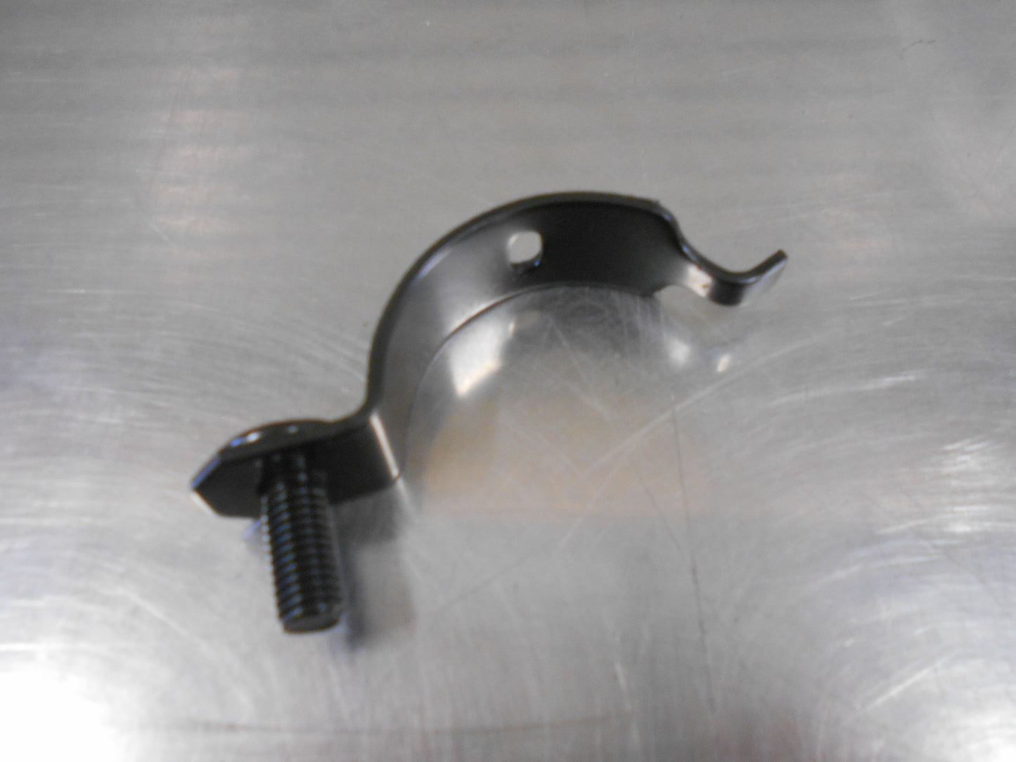 Mitsubishi Triton / Pajero Genuine Steering Column Support Bracket New Part