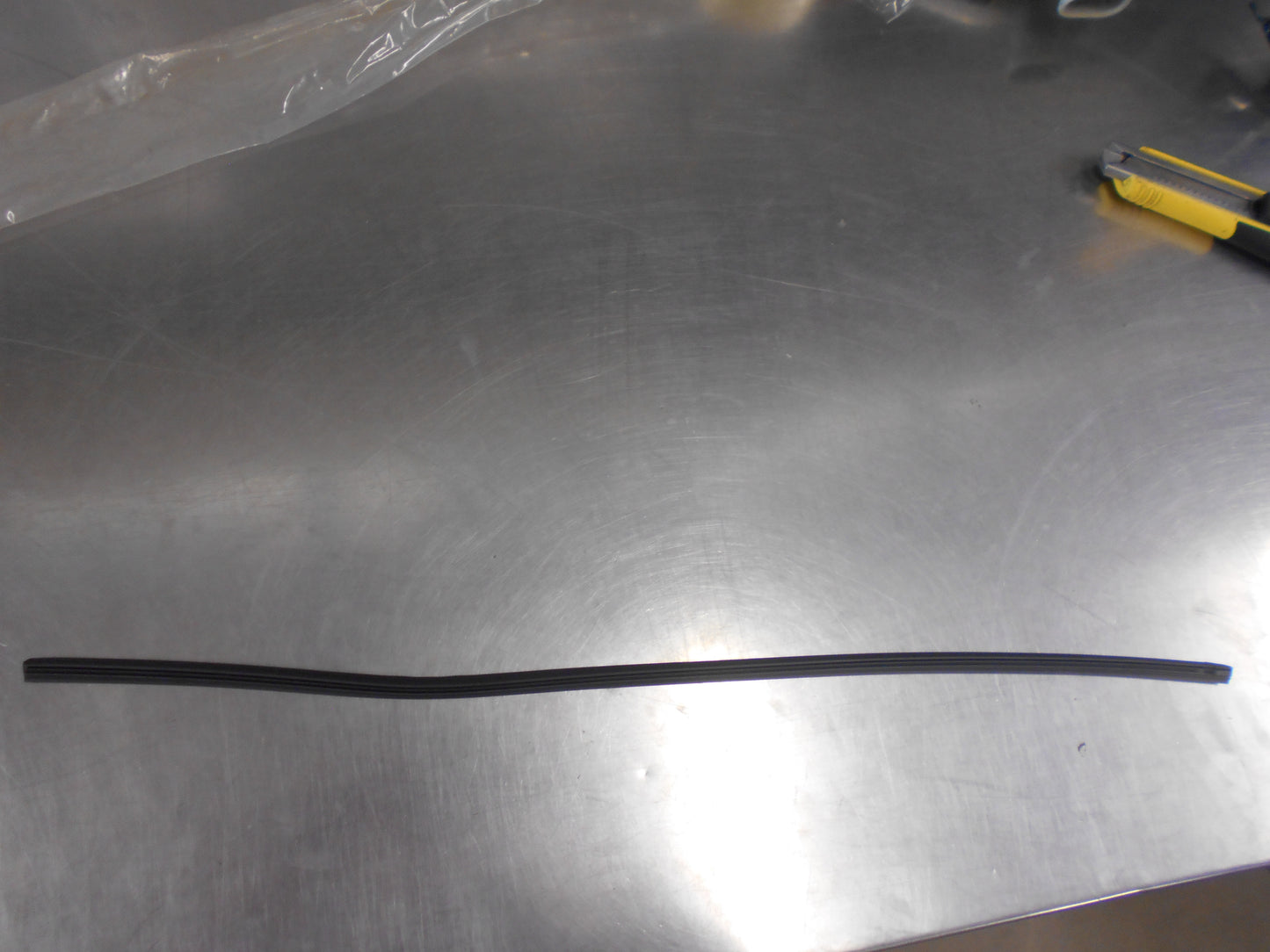 Subaru Forester/Impreza/STI/WRX Genuine Windshield Wiper New Part