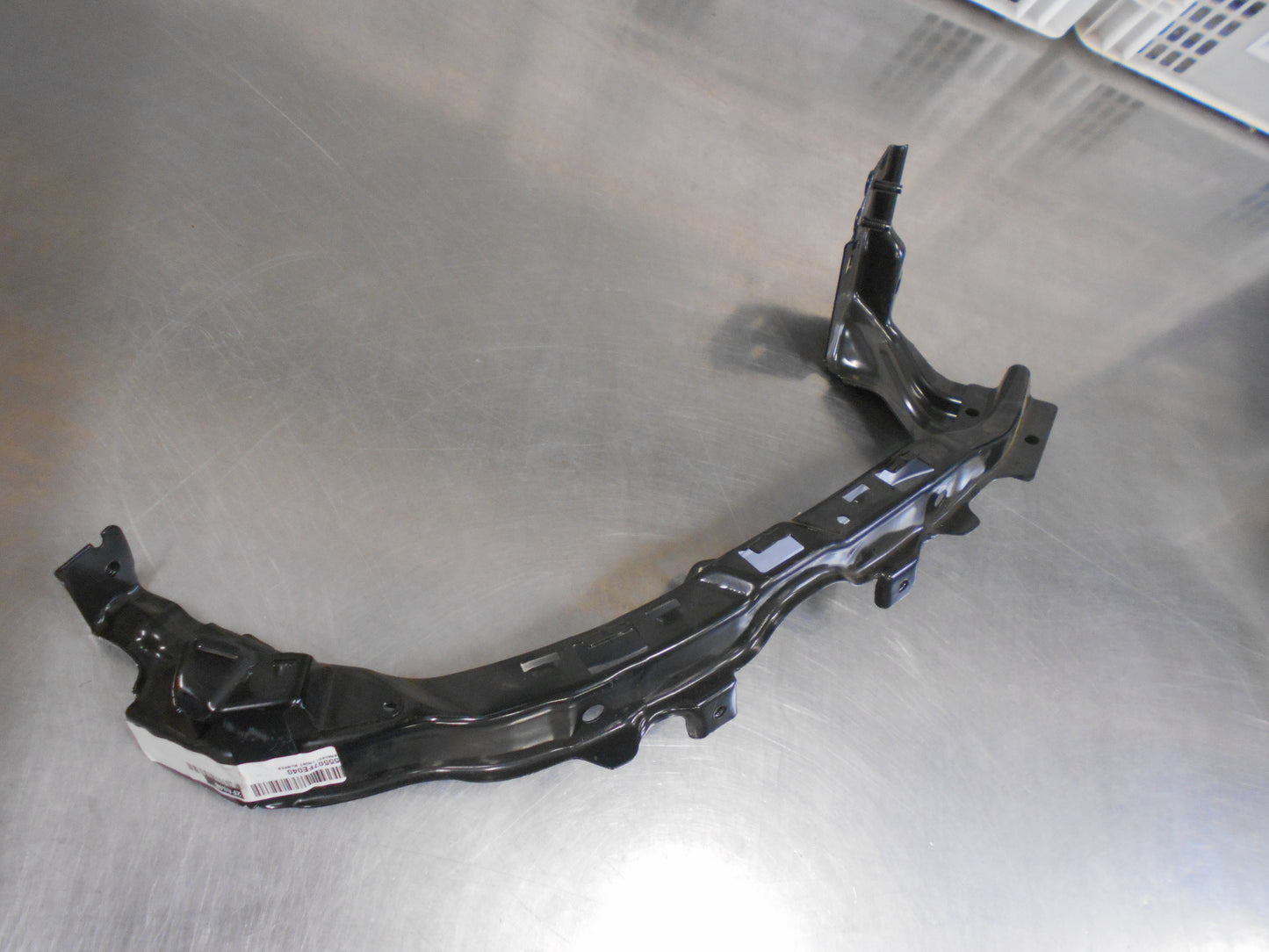 Subaru Impreza Genuine Right Side Bumper Bracket Holder New Part
