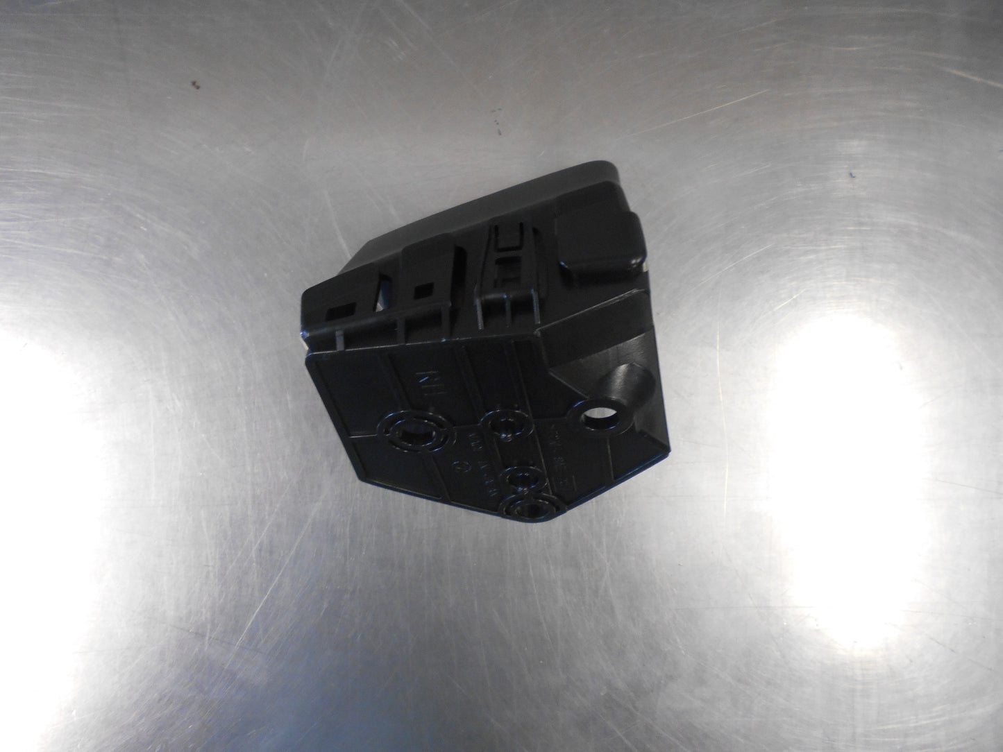 Subaru Legacy/Outback Genuine Right Hand Corner Bracket