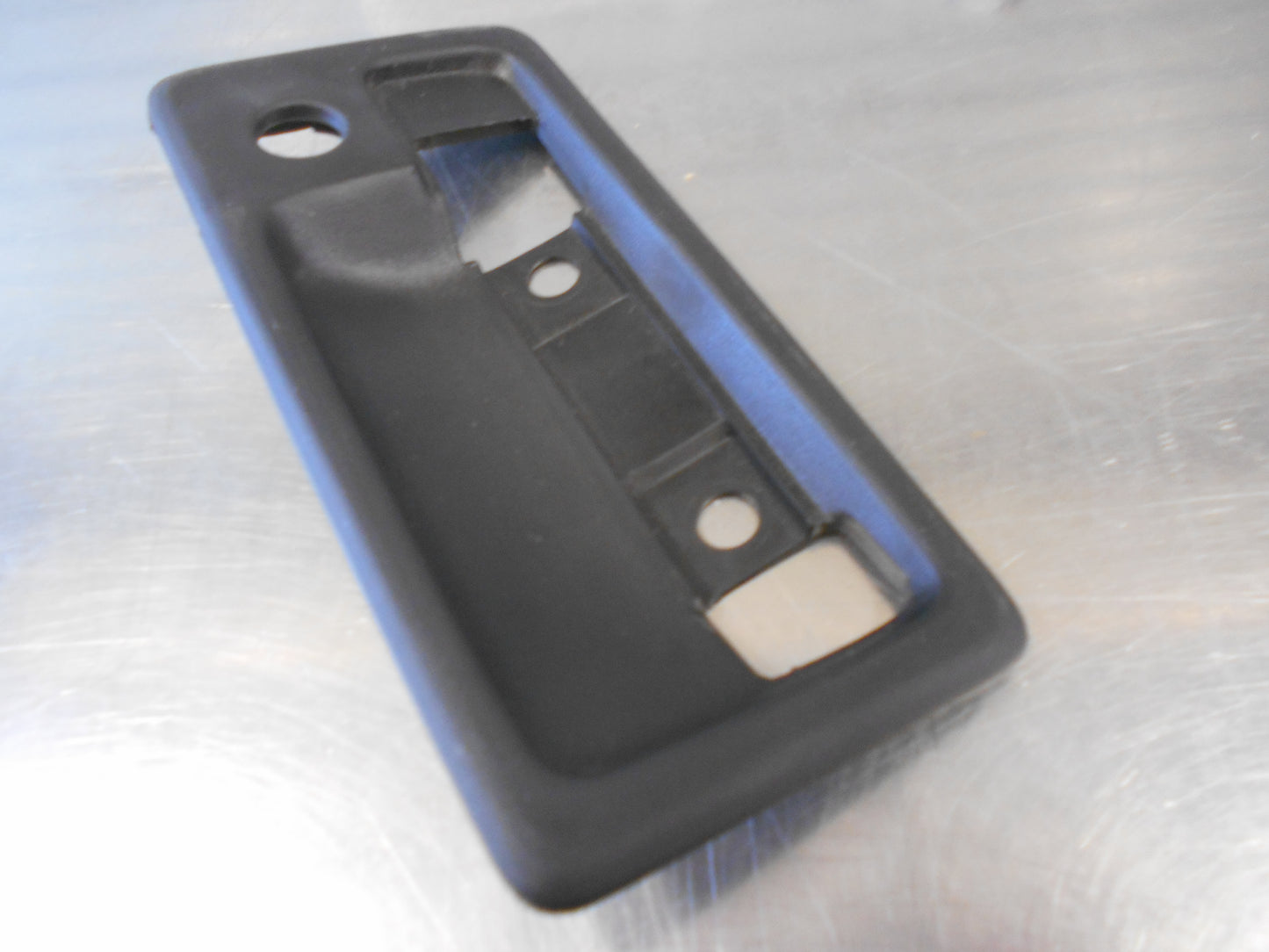 Nissan Pulsar Genuine Outer Right Hand Handle Cover New Part